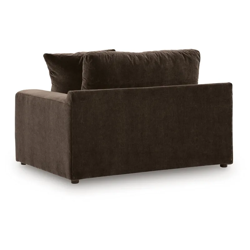 Maxton Heights Oversized Chair