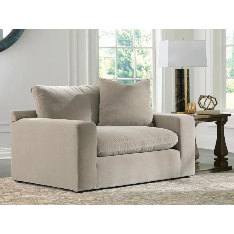 Maxton Heights Oversized Chair