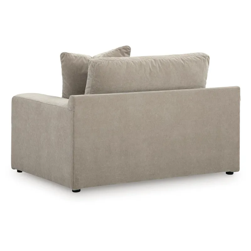 Maxton Heights Oversized Chair