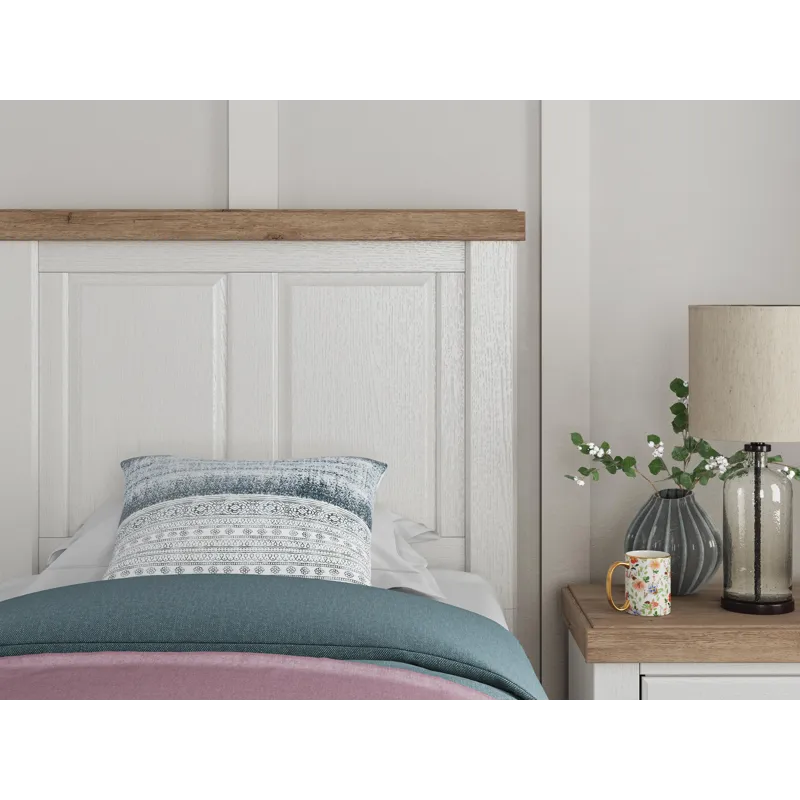 Savonport Twin Panel Bed