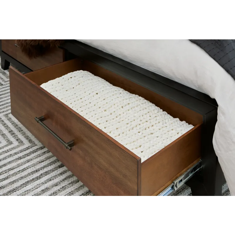 Kraeburn Queen Panel Storage Bed