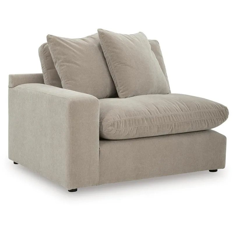 Maxton Heights 8-Piece Sectional