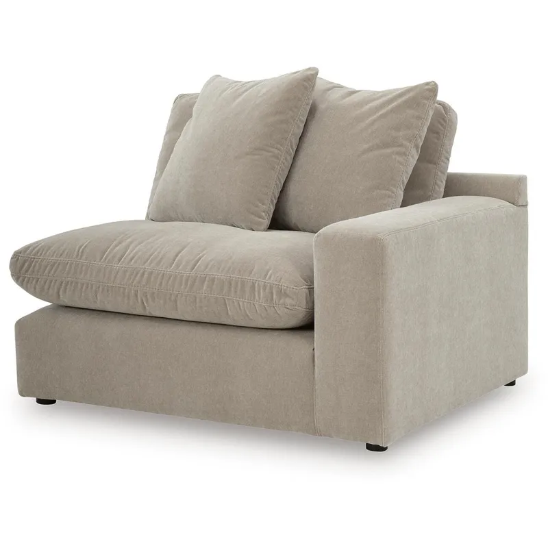 Maxton Heights 8-Piece Sectional