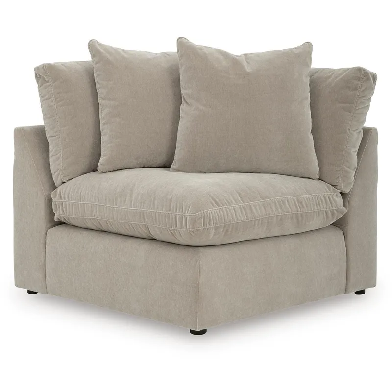 Maxton Heights 8-Piece Sectional
