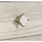 374-121hardware2.jpg