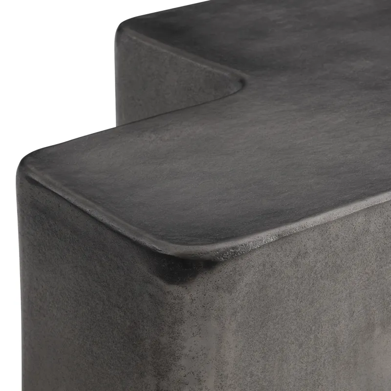 Juri Cocktail Table