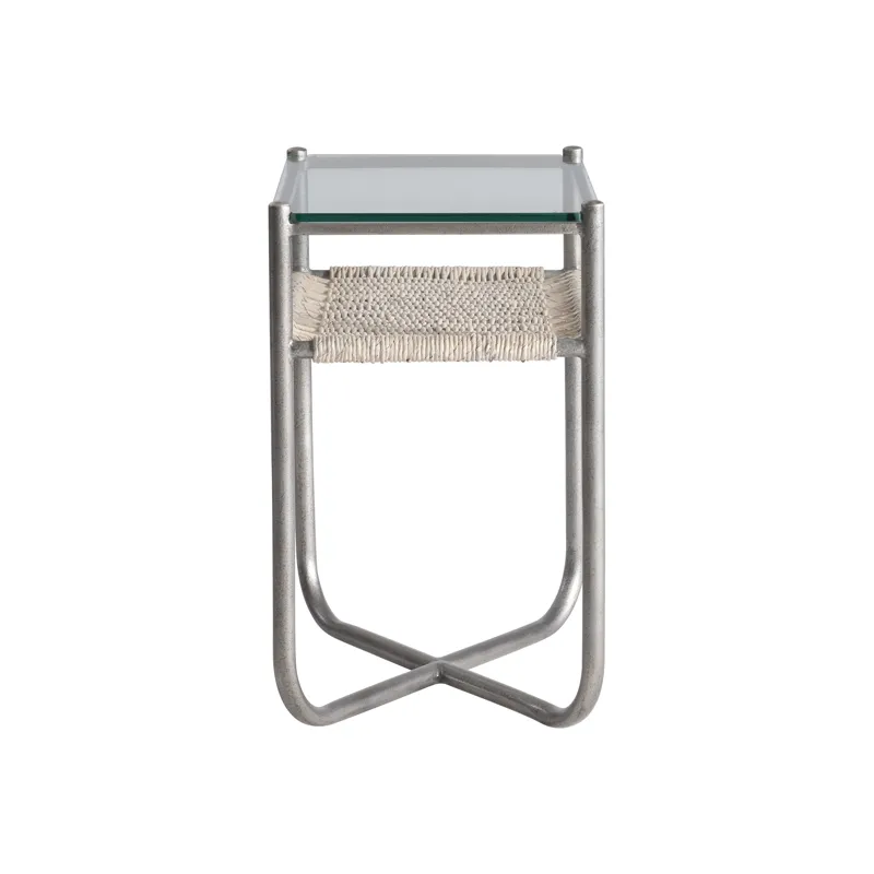 Kendo Accent Table