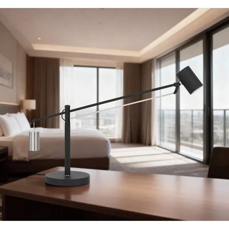 Pendulo LED Desk Lamp