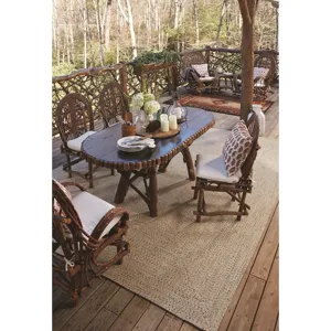 Sea Glass Shell Oval Rug - 1\'8\" x 2\'6\"