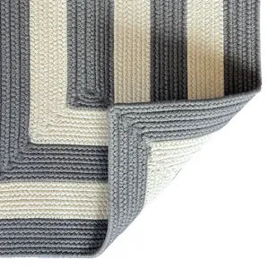 Timeless Gray Concentric Rectangle Rug - 5\' x 8\'