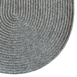 Chatham Light Grey Oval Rug - 2\' x 3\'