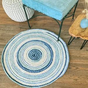 Crafted Seafoam Round Rug - 7\'6\" x 7\'6\"