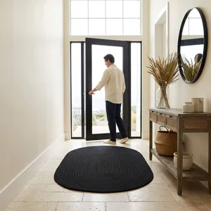 Shoreline Black Oval Rug - 5\' x 8\'
