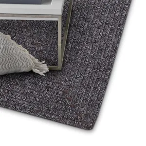 Simplicity Metal Oval Rug - 5\' x 8\'