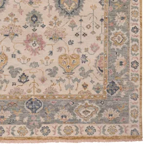 Braymore-Adelaide Ivory Slate Rectangle Rug - 3\' x 5\'