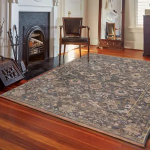 Braymore-Edison Pewter Rectangle Rug - 2\'6\" x 9\'6\"