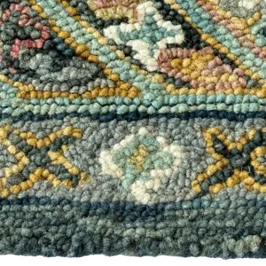 Avanti-Villa Dark Green Rectangle Rug - 2\'6\" x 8\'6\"