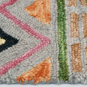 Avanti-Fiesta Gray Multi Rectangle Rug - 3\'6\" x 5\'6\"