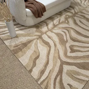 Serengeti-Zebra Beige Rectangle Rug - 2\'6\" x 8\'6\"