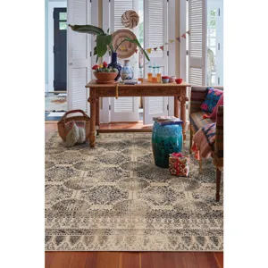 Metropolis-Carthage Smoky Blue Rectangle Rug - 5\'3\" x 7\'6\"