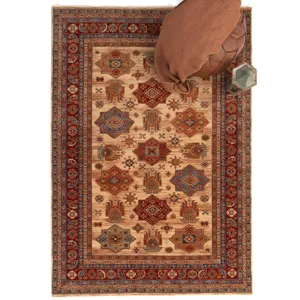 Lineage-Medallion Sand Rectangle Rug - 3\'11\" x 4\'11\"