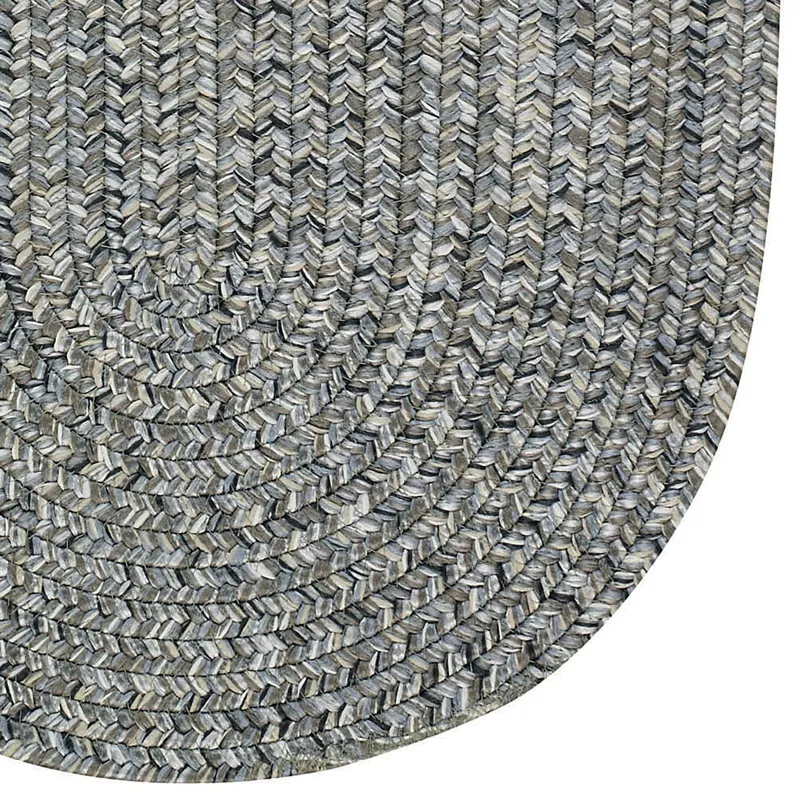 Sea Glass Smoky Quartz Oval Rug - 1\'8\" x 2\'6\"