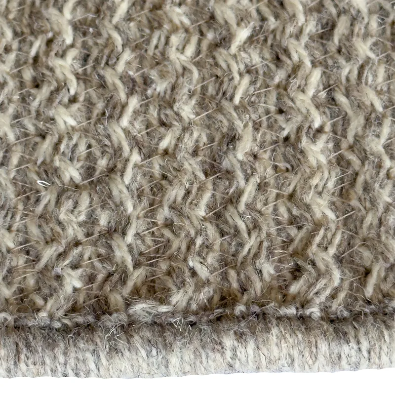 Litchfield Ecru Cross Sewn Rectangle Rug - 4\' x 6\'