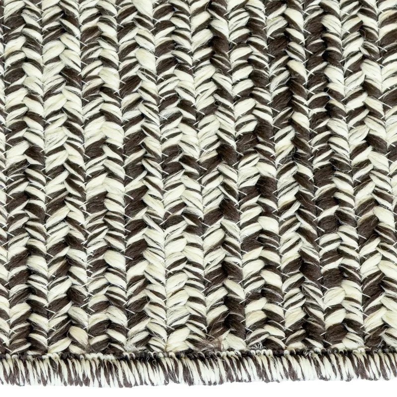Beach Barn Tweed Driftwood Cross Sewn Rectangle Rug - 4\' x 6\'