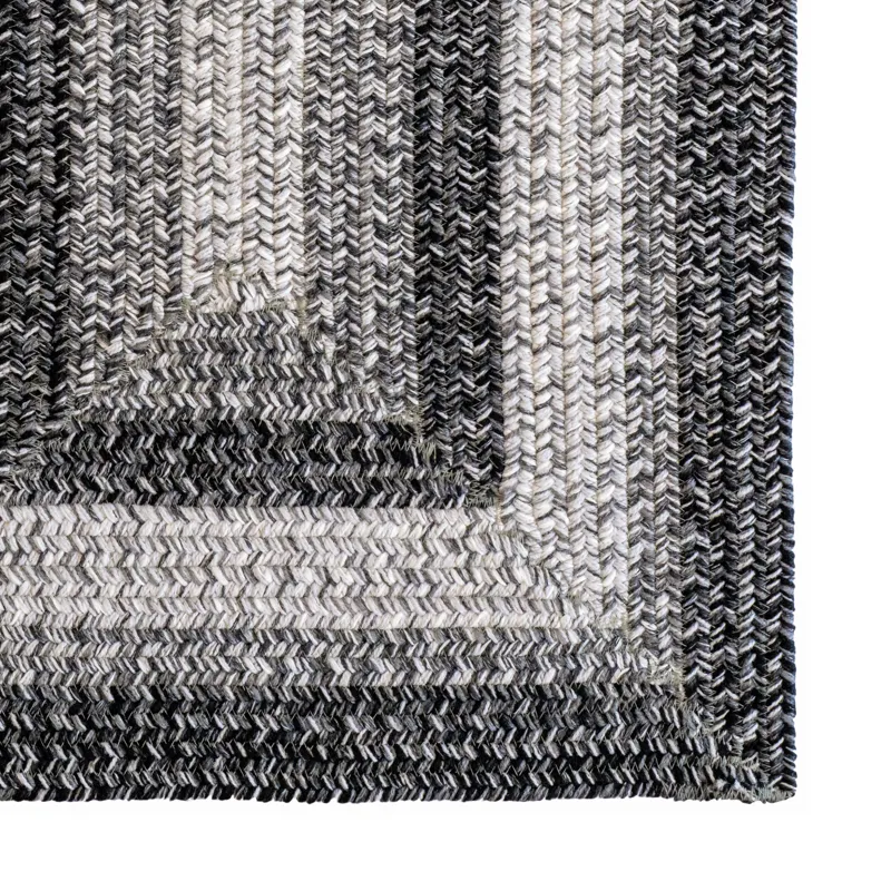 Sturbridge Coventry Gray Concentric Rectangle Rug - 1\'8\" x 2\'6\"