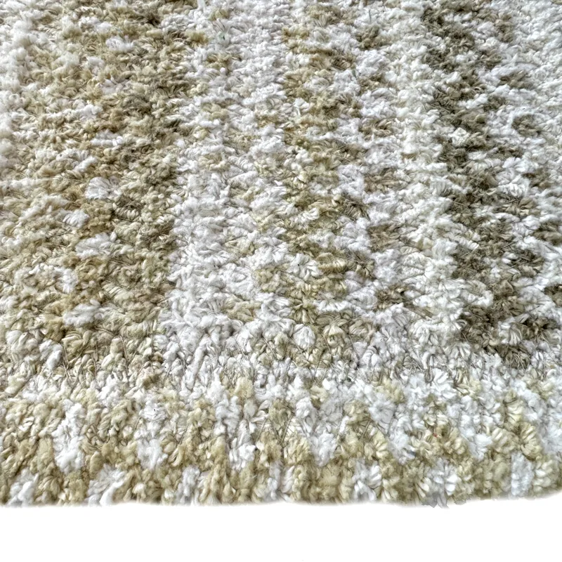 Cottonstone Feather Tan Oval Rug - 5\' x 8\'