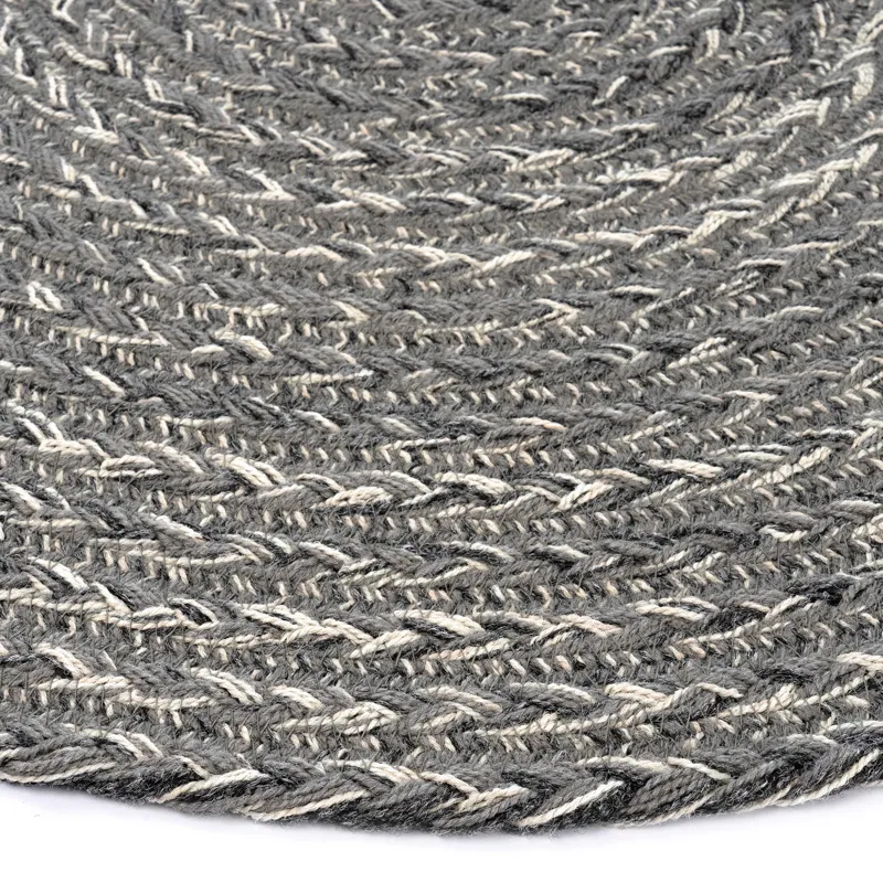 Down East Oyster Rock Round Rug - 5\'6\" x 5\'6\"