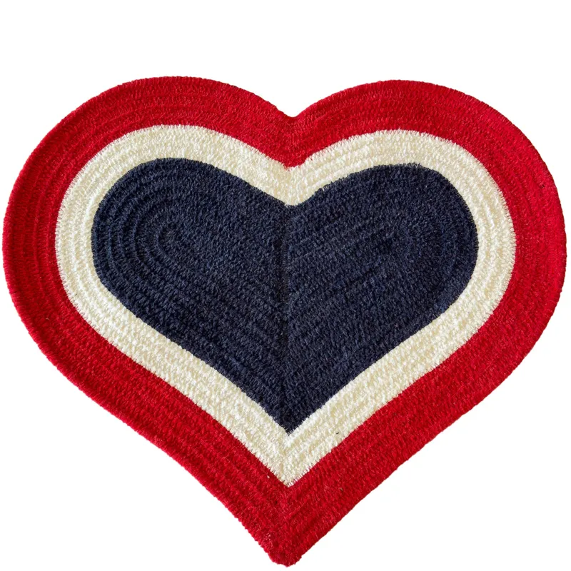 Happy Holidays-America Red White Blue Heartshape Rug - 11\" x 1\'1\"