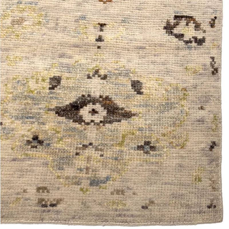 Vestige Ecru Rectangle Rug - 10\' x 14\'