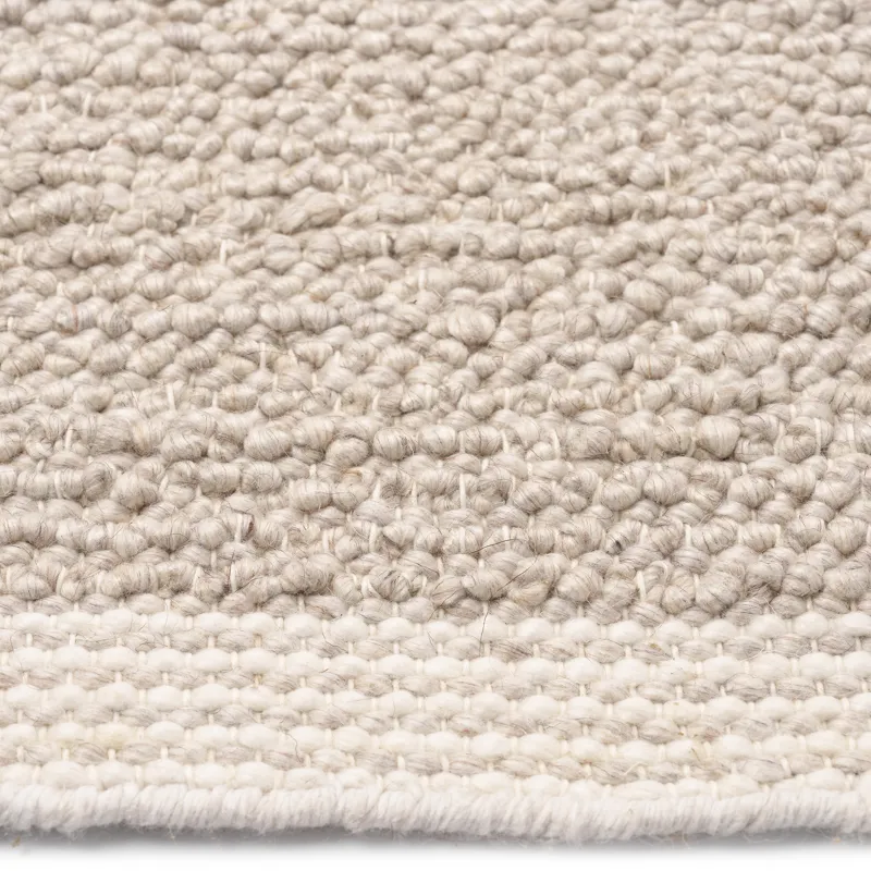 Sirius Sand Rectangle Rug - 4\' x 6\'