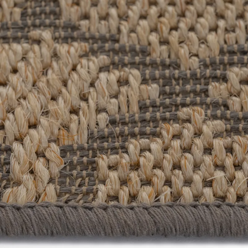 Petra Sand Black Rectangle Rug - 5\' x 8\'