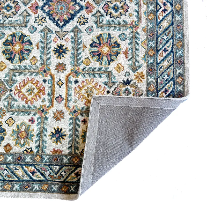Avanti-Villa Ivory Multi Rectangle Rug - 2\'6\" x 8\'6\"