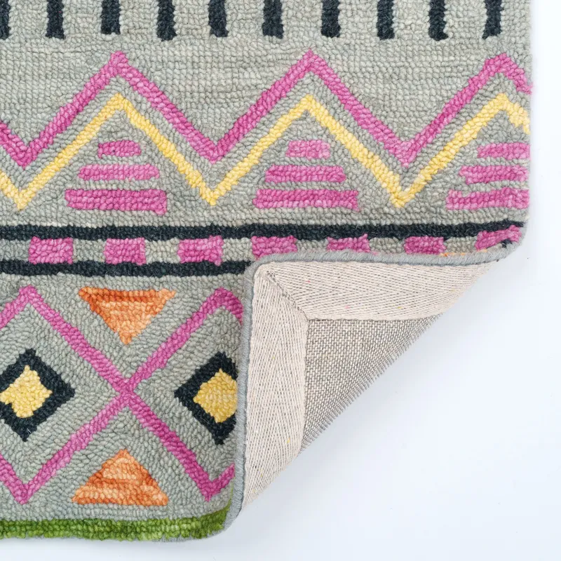 Avanti-Fiesta Gray Multi Rectangle Rug - 3\'6\" x 5\'6\"