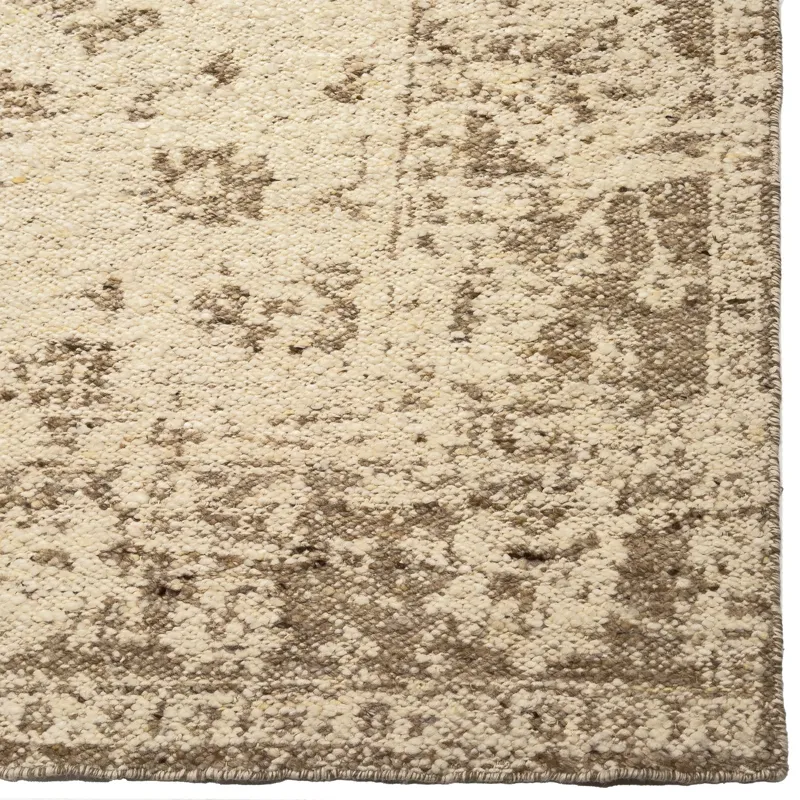 York-Antique Beige Rectangle Rug - 7\'6\" x 9\'6\"