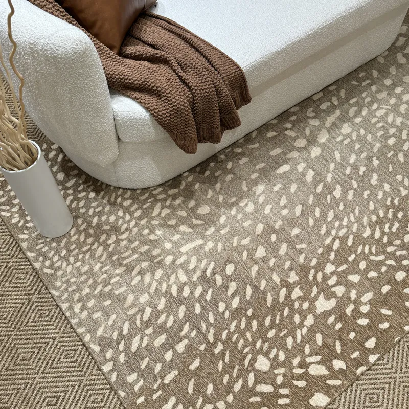 Serengeti-Antelope Beige Rectangle Rug - 7\'9\" x 10\'9\"