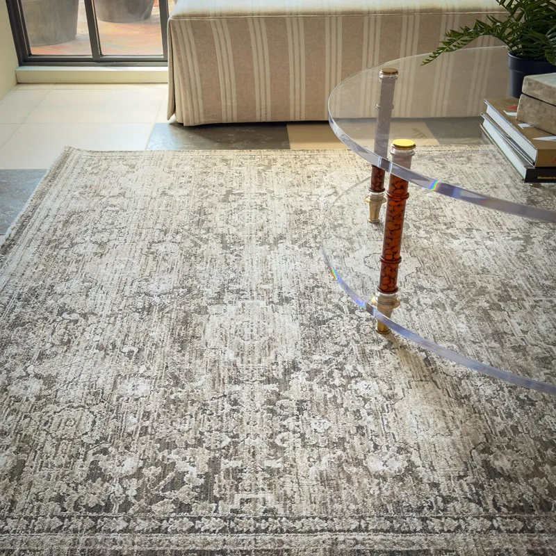 Galata-Keshan Ash Rectangle Rug - 3\' x 9\'6\"