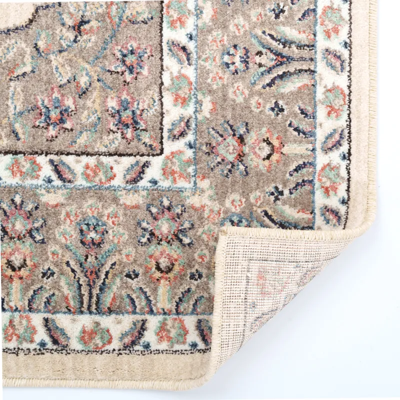 Bosphorus-Heriz Ivory Rectangle Rug - 3\'5\" x 5\'2\"