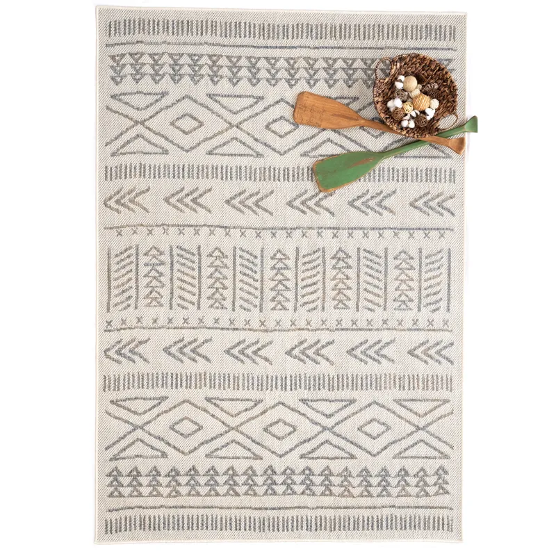 Retreat-Lodge Ivory Rectangle Rug - 5\'3\" x 7\'6\"