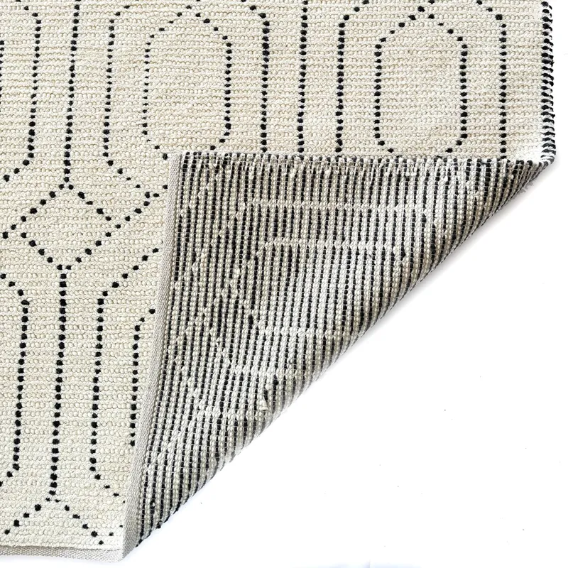 Geometrics Ivory Black Rectangle Rug - 5\' x 8\'