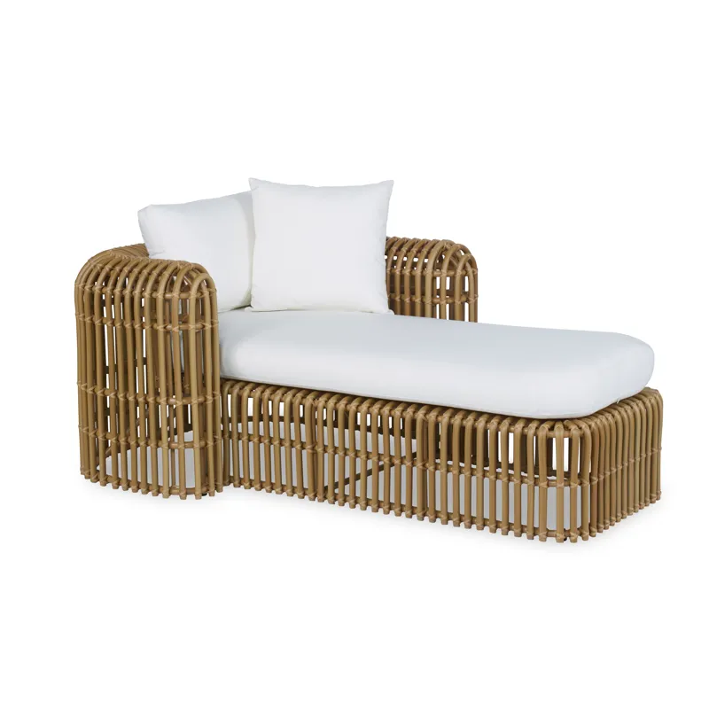 Carrier and Company Outdoor Outdoor Raf Chaise