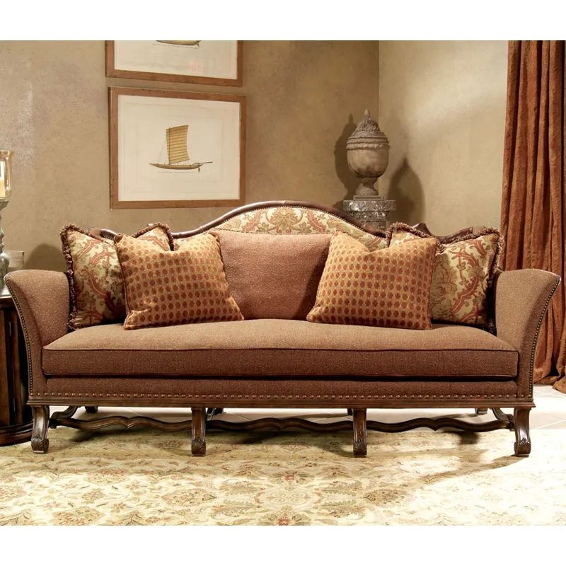 Century Signature Duncan Sofa