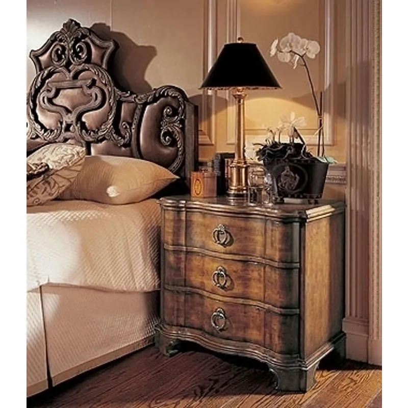 Century Classics Collection WILTON COMMODE