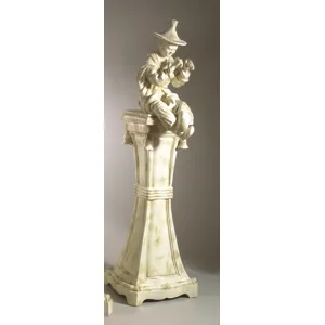 43-0008b Chinoiserie Man W/ P