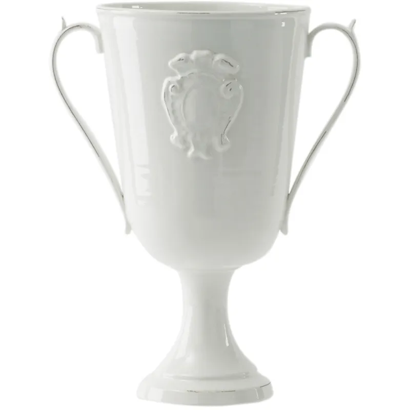 43-0228a Ceramic Trophey Vase