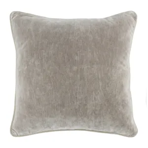 SLD Heirloom Velvet Silver 18x18