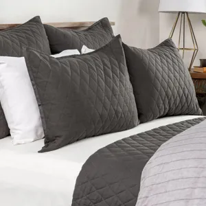 Lana Natural Quilt - Charcoal, Queen